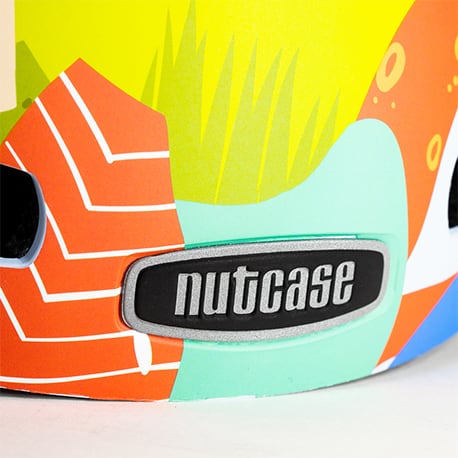 NUTCASE STREET NUTCASEロゴ部分に反射素材を使用